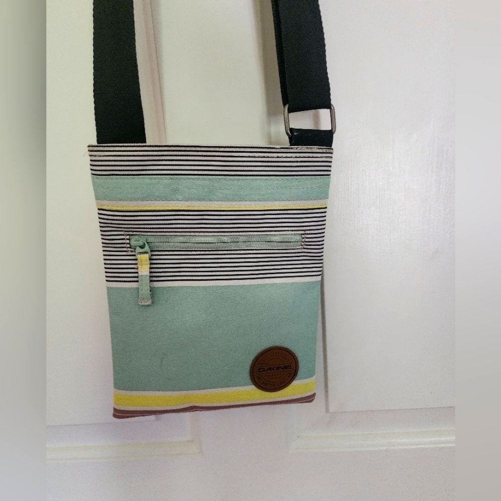 DAKINE Jive crossbody surf ski bag striped canvas